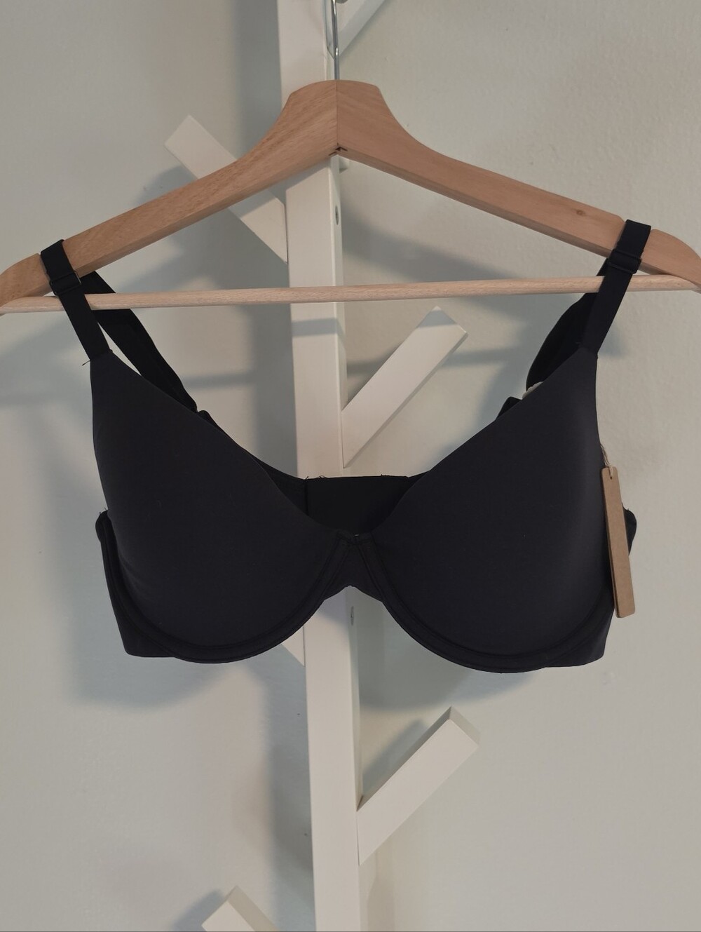 New!SKIMS Fits Everybody Unlined Demi Bra Onyx Black 36D New With Tags Underwire
